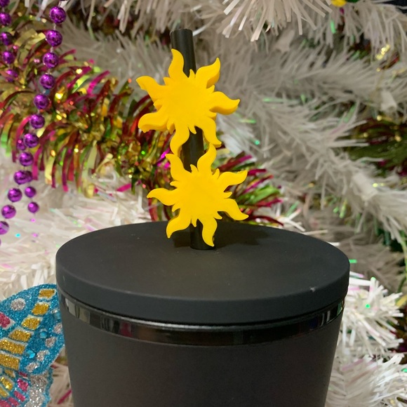 Tangled Star Straw Toppers - Picture 3 of 3